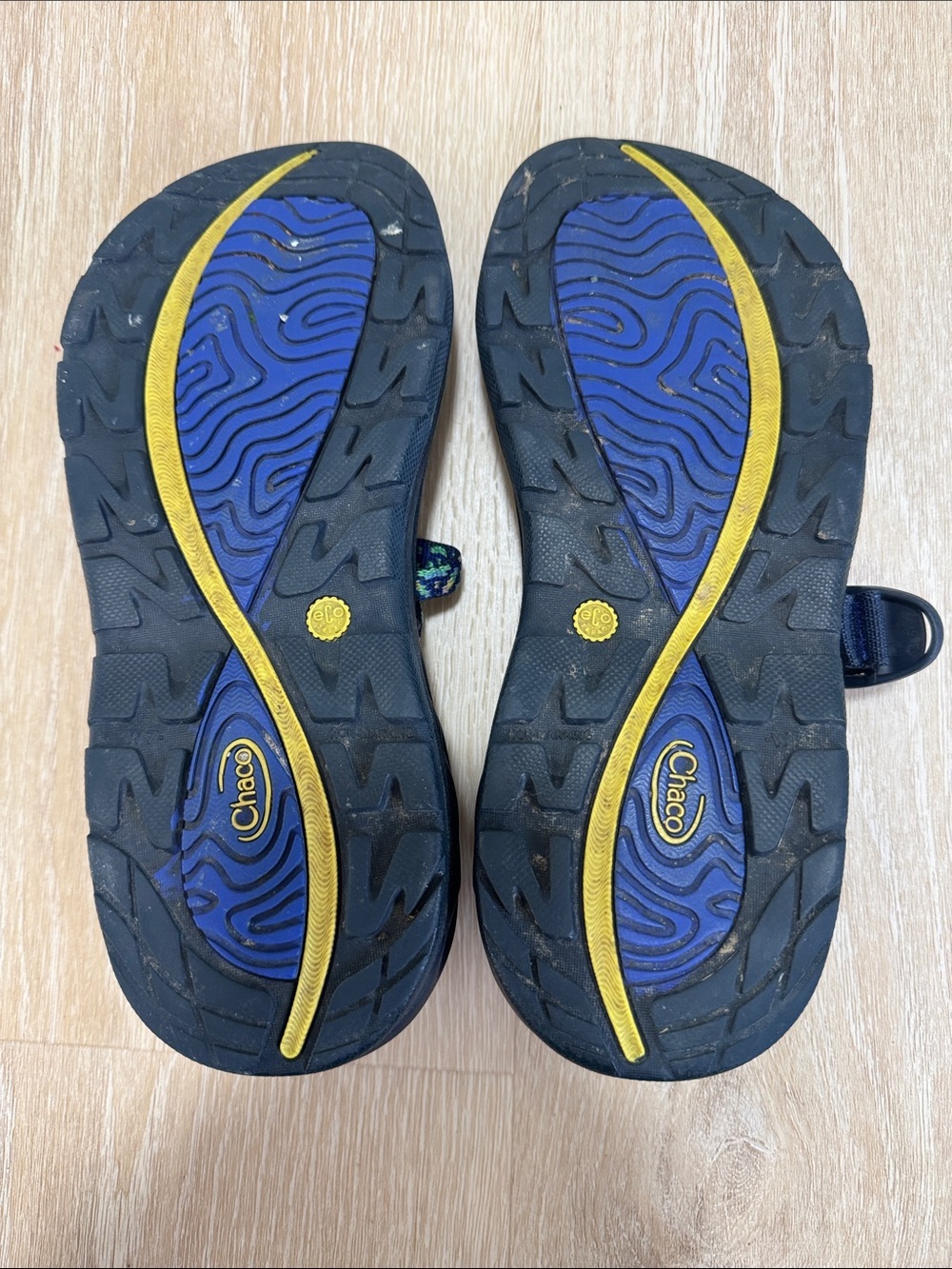 Chaco Navy Blue Sandals with Multicolor Patterned Straps - Picture 4 of 4